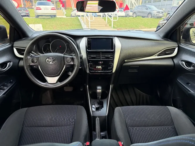TOYOTA Yaris Hatch 1.5 16V 4P FLEX XL PLUS CONNECT MULTIDRIVE AUTOM�TICO CVT, Foto 7