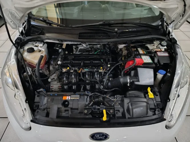 FORD Fiesta Hatch 1.6 16V 4P FLEX TITANIUM POWERSHIFT AUTOM�TICO, Foto 9