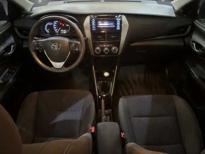 TOYOTA Yaris Sedan 1.5 16V 4P FLEX XL, Foto 8