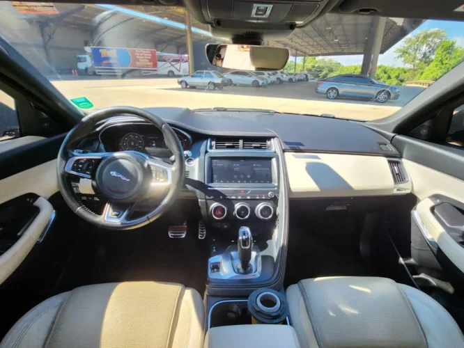 JAGUAR E-Pace 2.0 P250 FLEX R-DYNAMIC S AWD TURBO AUTOMTICO, Foto 4