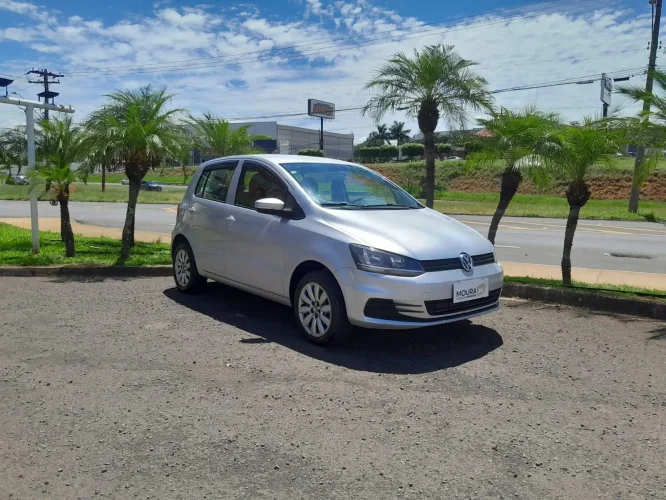 VOLKSWAGEN Fox 1.6 4P TRENDLINE FLEX, Foto 1