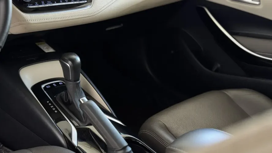 TOYOTA Corolla 1.8 16V 4P FLEX H�BRIDO ALTIS A PREMIUM AUTOM�TICO CVT, Foto 18