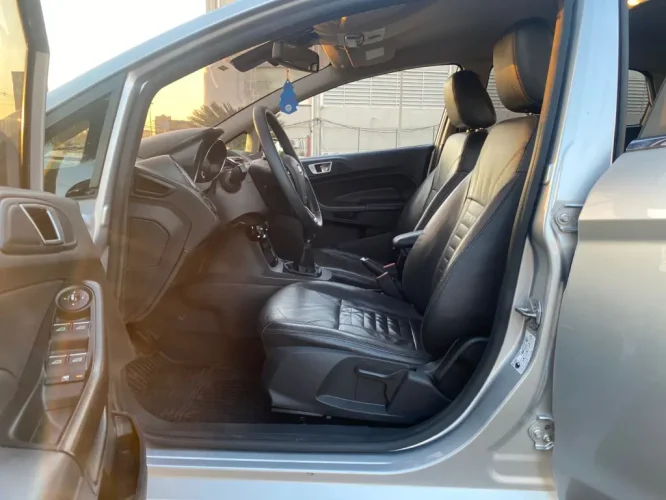 FORD Fiesta Hatch 1.6 16V 4P TITANIUM FLEX, Foto 5