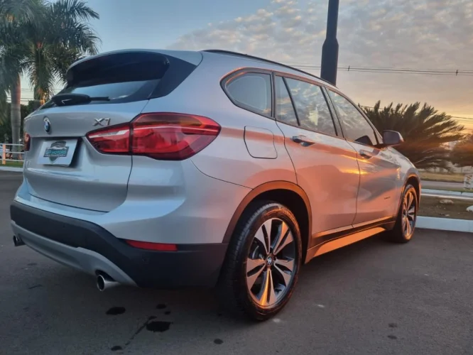 BMW X1 2.0 16V 4P 18I GP S DRIVE AUTOMTICO, Foto 5