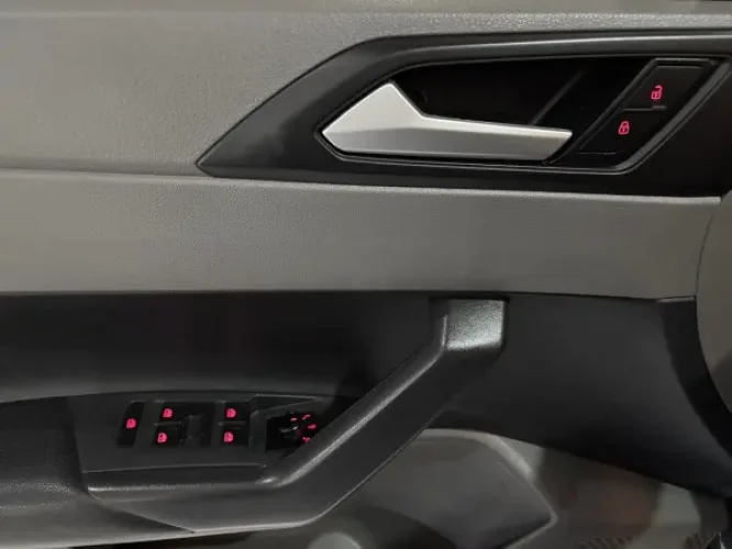 VOLKSWAGEN Virtus 1.0 4P 200 TSI FLEX COMFORTLINE AUTOMTICO, Foto 13