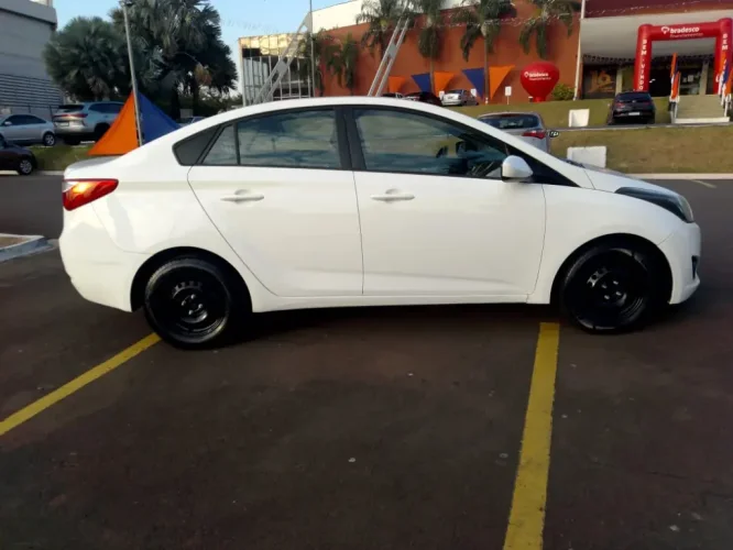 HYUNDAI HB 20 Sedan 1.6 16V 4P FLEX COMFORT PLUS, Foto 6