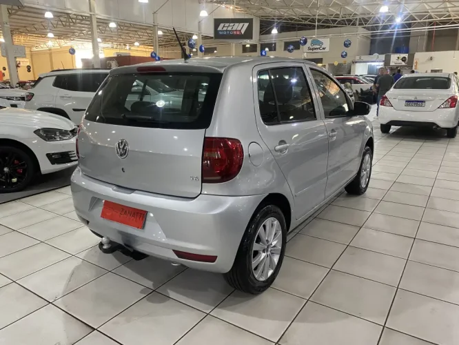 VOLKSWAGEN Fox 1.6 4P TREND FLEX, Foto 6