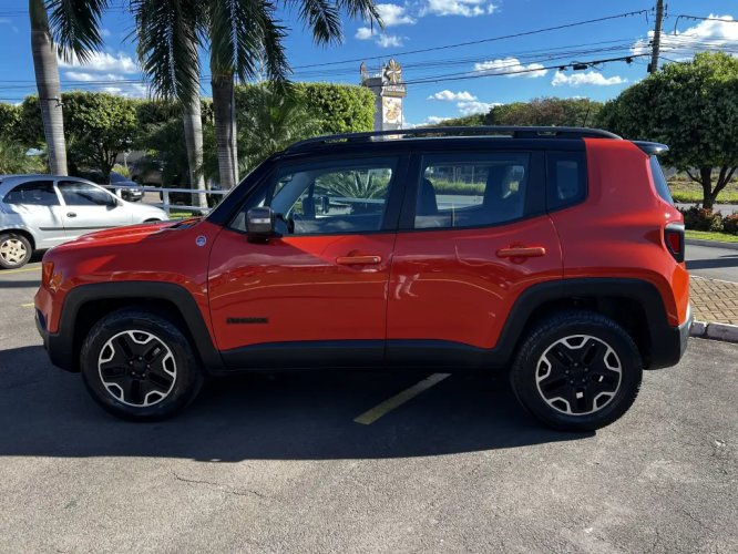 JEEP Renegade 2.0 16V 4P TURBO DIESEL TRAILHAWK 4X4 AUTOM�TICO, Foto 9