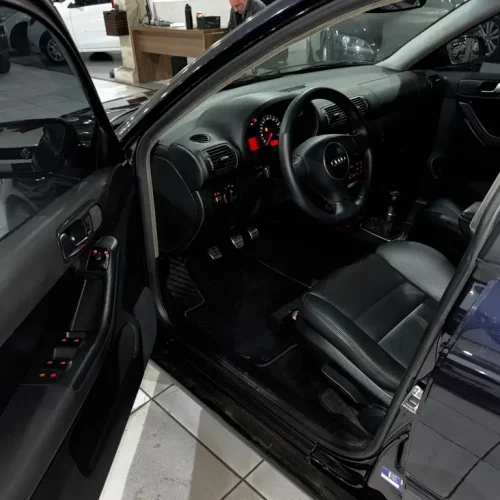 AUDI A3 1.8 4P, Foto 8