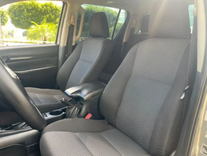 TOYOTA Hilux Caminhonete 2.8 4P 4X4 DIESEL CABINE DUPLA, Foto 8