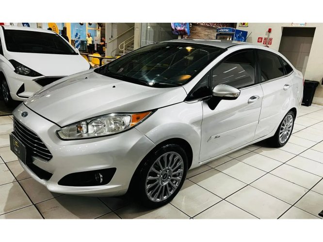 FORD Fiesta Sedan 1.6 4P FLEX TITANIUM POWERSHIFT AUTOM�TICO, Foto 2