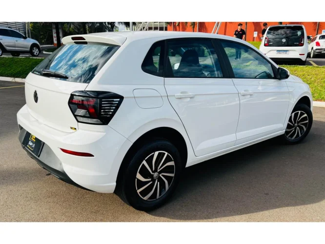 VOLKSWAGEN Polo Hatch 1.0 12V 4P MPI TRACK 1st EDITION, Foto 4