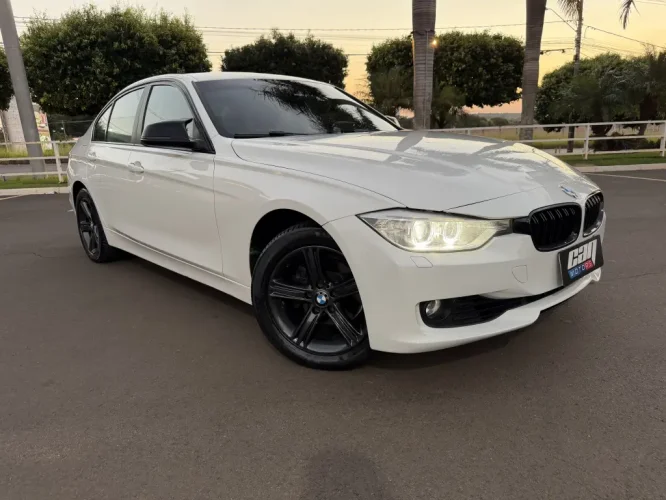 BMW 320I 2.0 16V 4P GP TURBO ACTIVE FLEX AUTOM�TICO, Foto 2