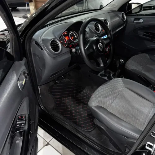 VOLKSWAGEN Gol 1.6 MI 4P, Foto 8