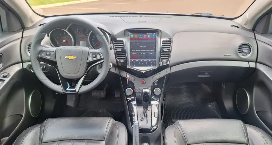 CHEVROLET Cruze Hatch 1.8 16V 4P LT SPORT6 FLEX AUTOM�TICO, Foto 6