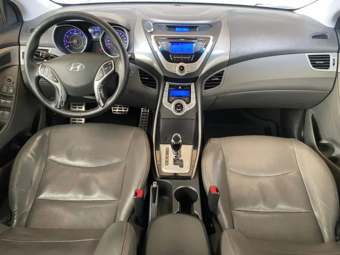 HYUNDAI Elantra 1.8 16V 4P GLS AUTOM�TICO, Foto 7
