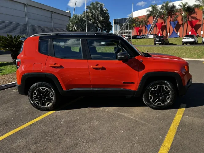 JEEP Renegade 2.0 16V 4P TURBO DIESEL TRAILHAWK 4X4 AUTOM�TICO, Foto 13
