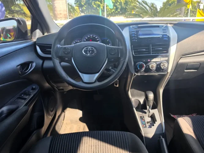 TOYOTA Yaris Hatch 1.3 16V 4P FLEX XL, Foto 7