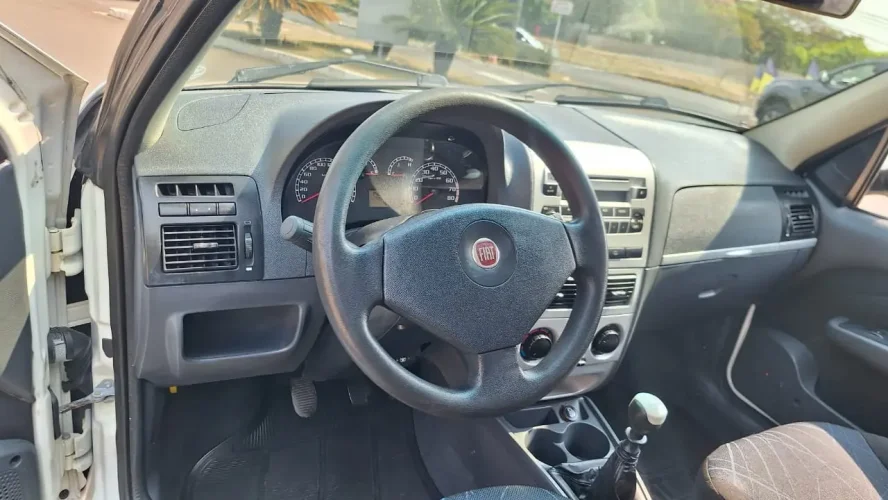 FIAT Palio 1.8 FLEX ELX DUALOGIC AUTOMATIZADO, Foto 6