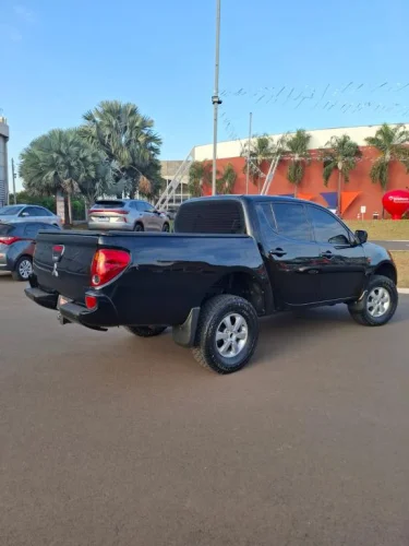 MITSUBISHI L 200 Triton 3.2 16V XB 4X4 CABINE DUPLA TURBO DIESEL INTERCOOLER, Foto 4