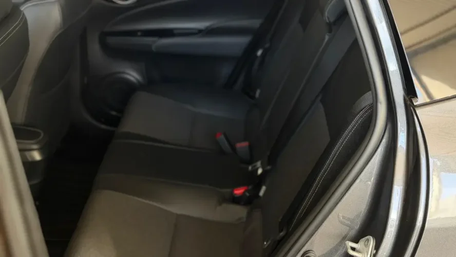 TOYOTA Yaris Hatch 1.5 16V 4P FLEX XS CONNECT MULTIDRIVE AUTOM�TICO CVT, Foto 6