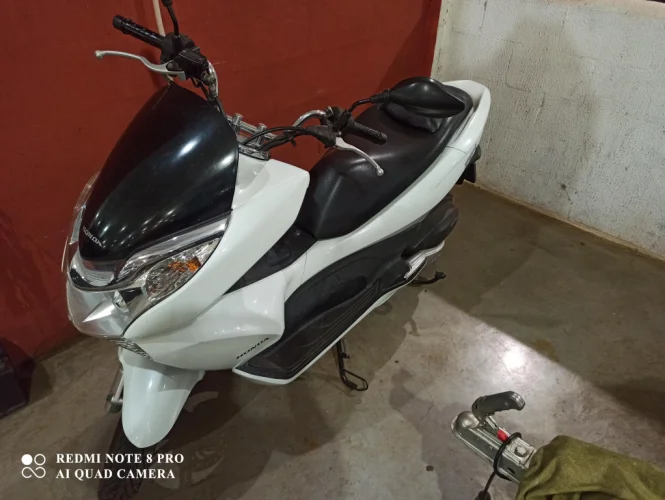 HONDA PCX 150 SPORT, Foto 2