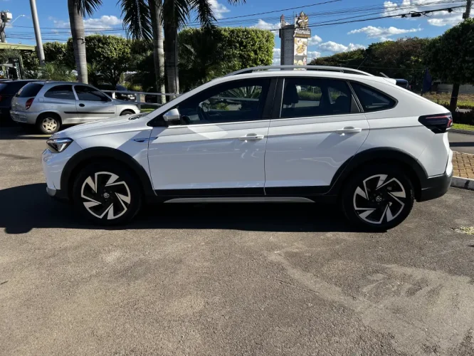 VOLKSWAGEN Nivus 1.0 4P FLEX 200 TSI HIGHLINE TURBO AUTOM�TICO, Foto 12