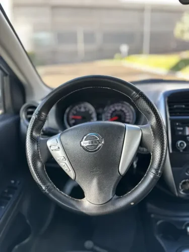 NISSAN Versa Sedan 1.6 16V 4P SV FLEX XTRONIC AUTOM�TICO CVT, Foto 6