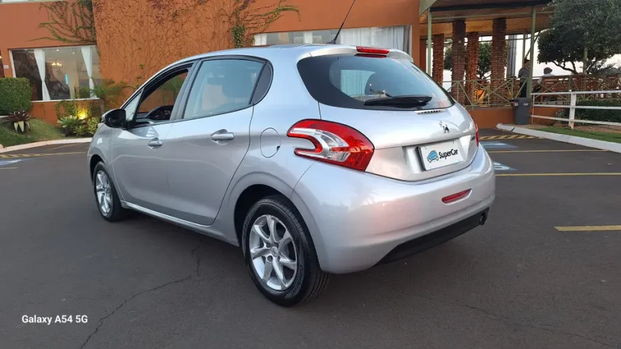PEUGEOT 208 1.2 12V 4P ALLURE FLEX, Foto 6