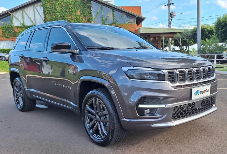 JEEP Commander 2.0 16V 4P HURRICANE 4 OVERLAND TURBO 4X4 AUTOM�TICO AT9, Foto 3