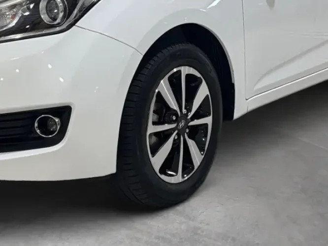 HYUNDAI HB 20 Sedan 1.6 16V 4P FLEX PREMIUM AUTOMTICO, Foto 3