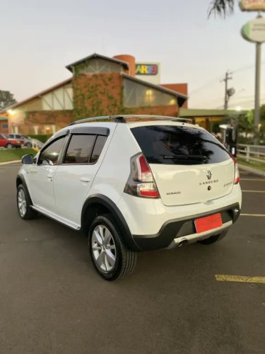 RENAULT Sandero 1.6 16V 4P FLEX STEPWAY AUTOM�TICO, Foto 10