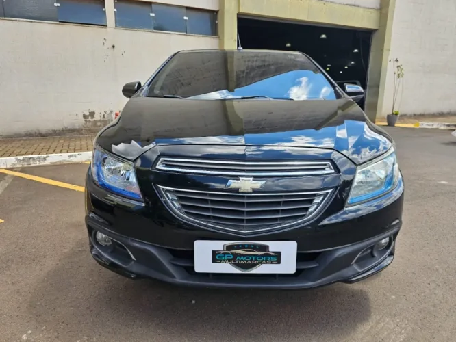 CHEVROLET Onix Hatch 1.4 4P FLEX LTZ, Foto 2