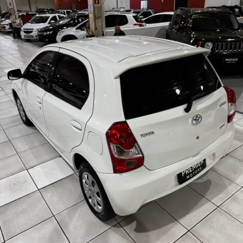 TOYOTA Etios Hatch 1.3 16V 4P FLEX XS, Foto 6