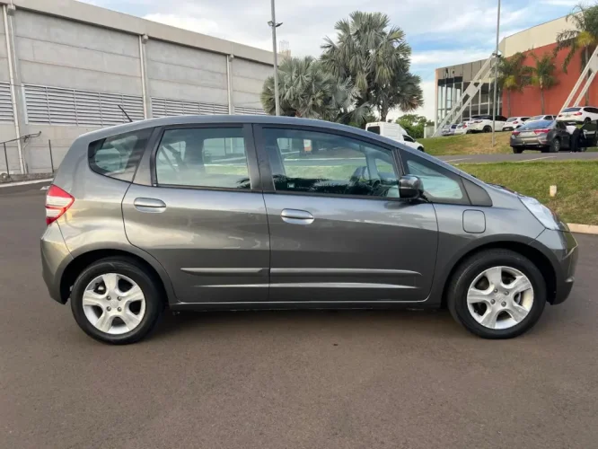 HONDA Fit 1.4 16V 4P LX FLEX, Foto 4