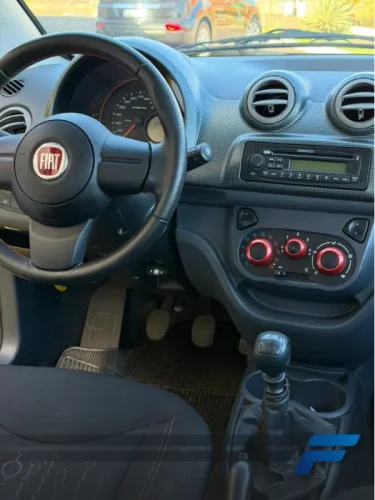 FIAT Uno 1.4 FLEX SPORTING, Foto 7