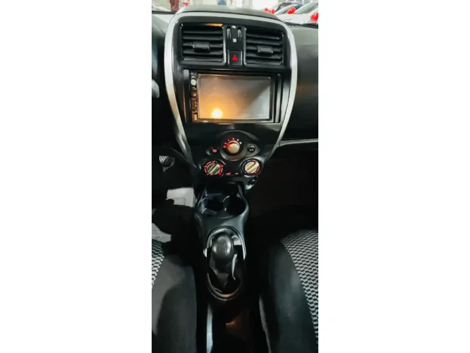 NISSAN Versa Sedan 1.0 4P FLEX S, Foto 12