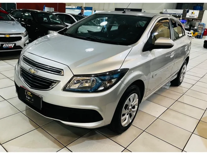 CHEVROLET Onix Hatch 1.4 4P FLEX LT AUTOMTICO, Foto 2