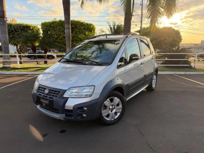 FIAT Idea 1.8 16V 4P ADVENTURE FLEX LOCKER, Foto 5