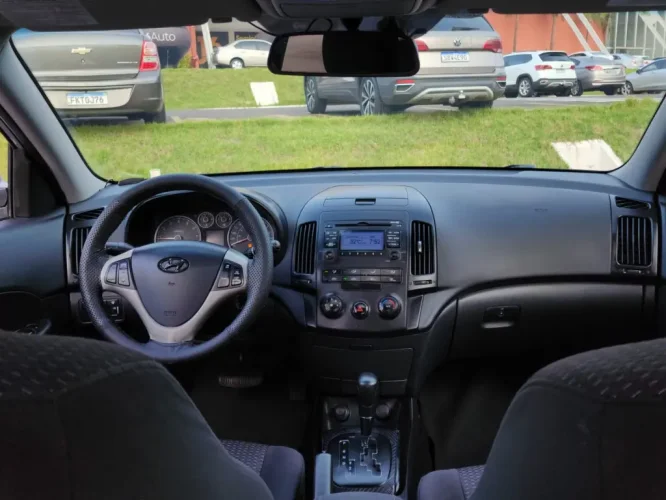 HYUNDAI I30 2.0 16V 4P GLS AUTOM�TICO, Foto 8