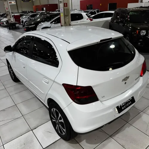 CHEVROLET Onix Hatch 1.4 4P FLEX LT, Foto 7