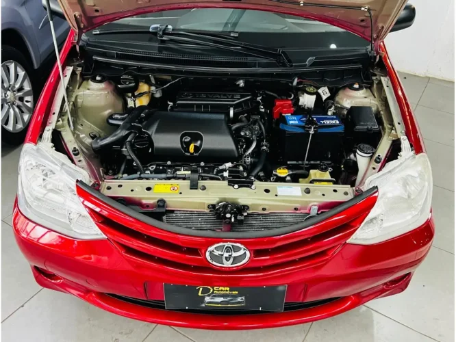 TOYOTA Etios Hatch 1.3 16V 4P FLEX X, Foto 8