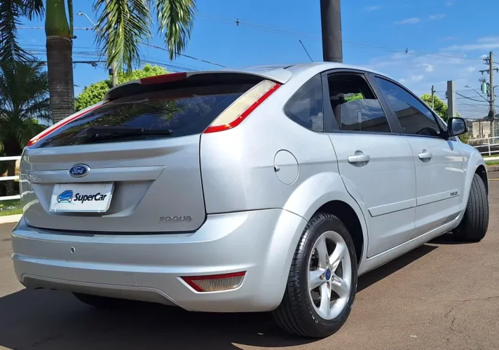 FORD Focus Hatch 1.6 4P GLX FLEX, Foto 3