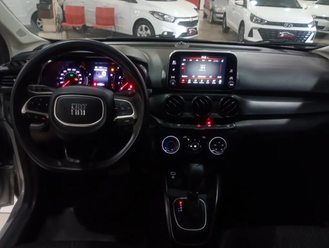 FIAT Cronos 1.3 4P FLEX DRIVE AUTOM�TICO CVT, Foto 16