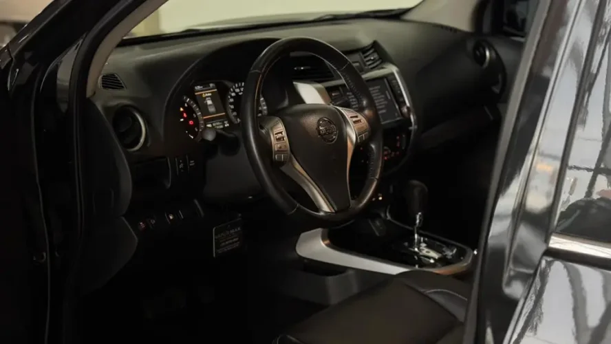 NISSAN Frontier 2.3 16V XE 4X4 CABINE DUPLA BI-TURBO DIESEL AUTOM�TICO, Foto 12