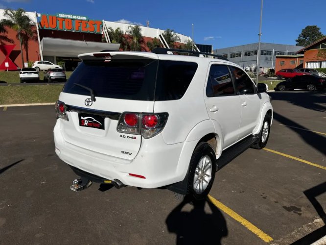 TOYOTA Hilux SW4 3.0 16V 4P SRV 4X4 7 LUGARES TURBO DIESEL AUTOM�TICO, Foto 7