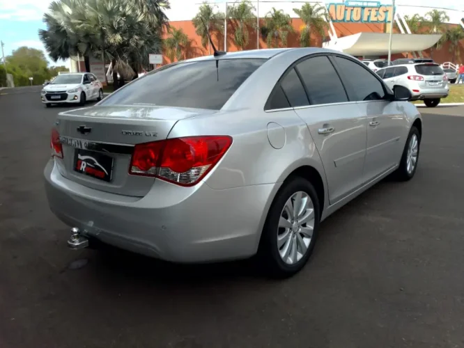 CHEVROLET Cruze Sedan 1.8 16V 4P LTZ ECOTEC FLEX AUTOMTICO, Foto 18