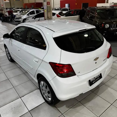 CHEVROLET Onix Hatch 1.4 4P FLEX LT, Foto 7