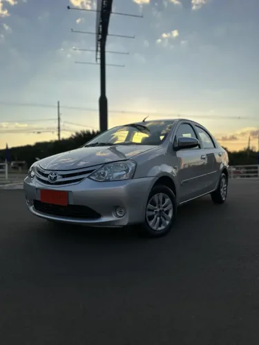 TOYOTA Etios Sedan 1.5 16V 4P FLEX XS, Foto 2