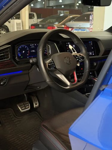 VOLKSWAGEN Jetta 2.0 4P 350 TSI GLI AUTOM�TICO DSG, Foto 9